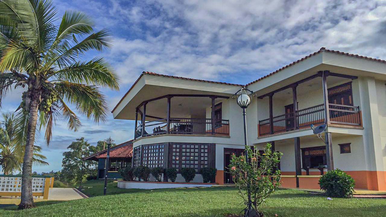 fincas-eje-cafetero-chalet-01-01